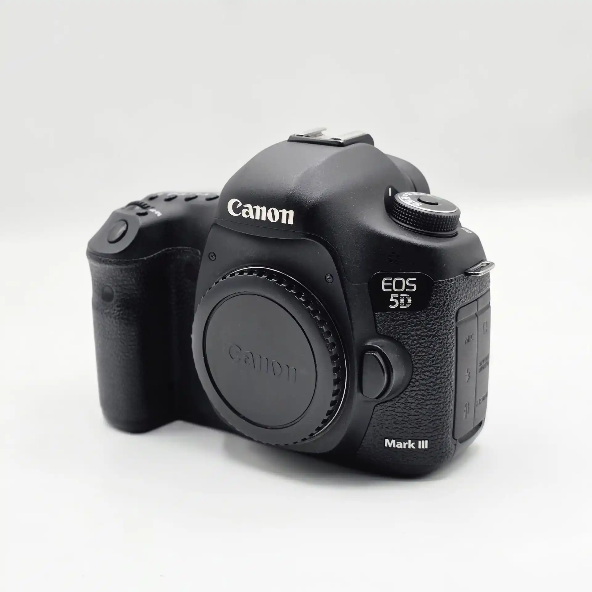 دوربین حرفه ای کانن | Canon 5D mark iii Body دست دو